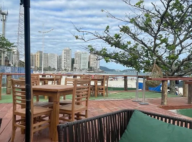 Apartamento Na Praia Com Estacionamento Pe Na Areia Guaruja